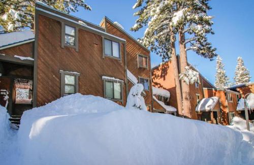 Truckee Apartment | Great Northstar Condo