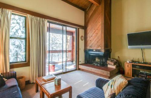 Truckee Apartment | Great Northstar Condo