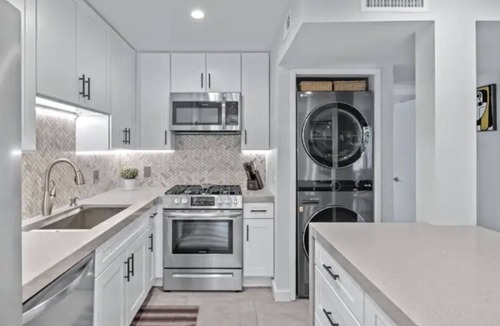 Deepwell Estates Condo | Great Palm Springs Oasis 2 miles from downtown!