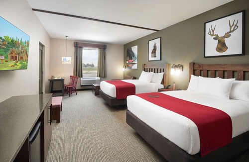 Peters Hotel | Great Wolf Lodge Manteca