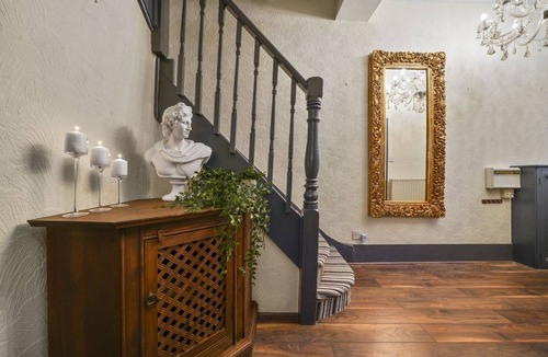 Sidcup House | Greenwich Manor Gorgeous Hideout in Central Location