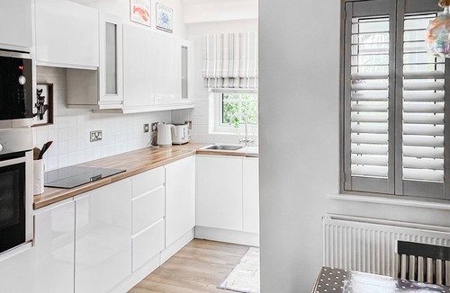 Instow Cottage | Ground Floor: Open plan living space.