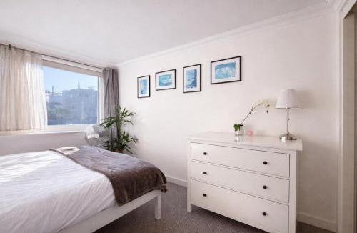 Fitzrovia Apartment | Guest Favorite Central 1BR with Lift for 4