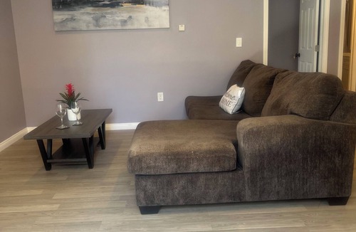 Downey House | Guest House in the beautiful City of Downey