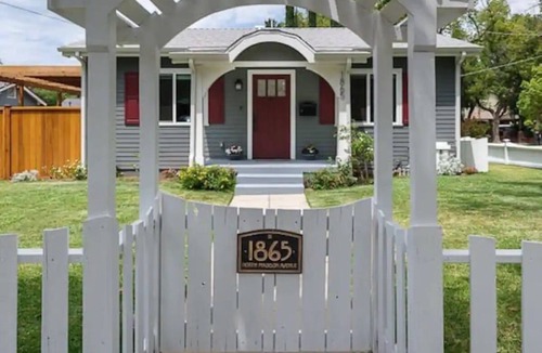 Altadena Apartment | Guest House Pasadena
