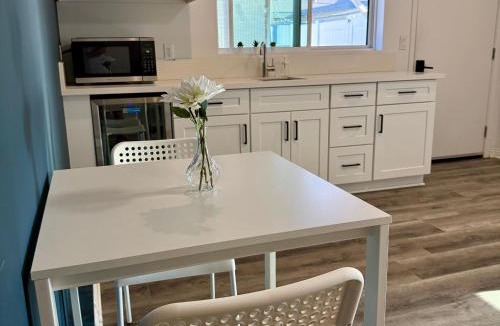 North Hollywood House | Guesthouse