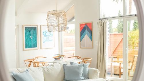 Village of La Jolla House | Hamilton I by AvantStay Beach House Rooftop Deck Newly Renovated Bungalow