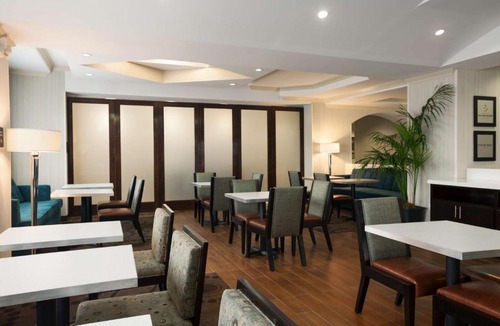 Hawthorne Hotel | Hampton Inn Los Angeles Int'l Airport/Hawthorne