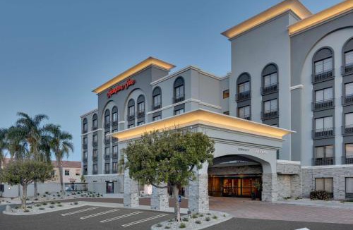 Harbor Hotel | Hampton Inn Los Angeles/Carson