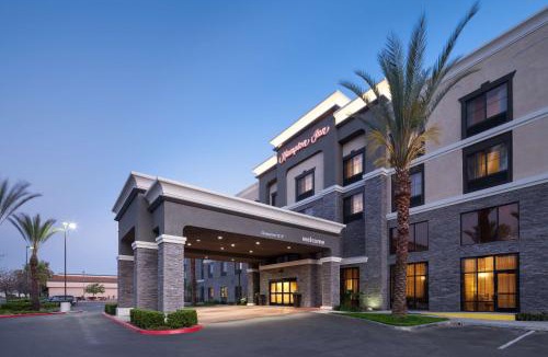 Southwest Anaheim Hotel | Hampton Inn Los Angeles Orange County Cypress