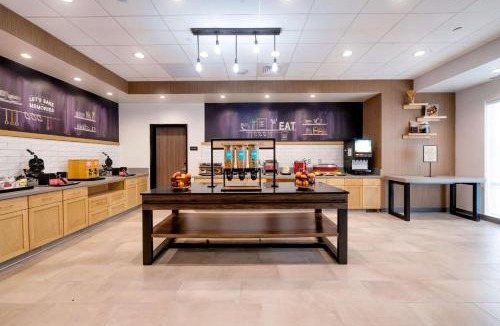 Needles Hotel | Hampton Inn Needles