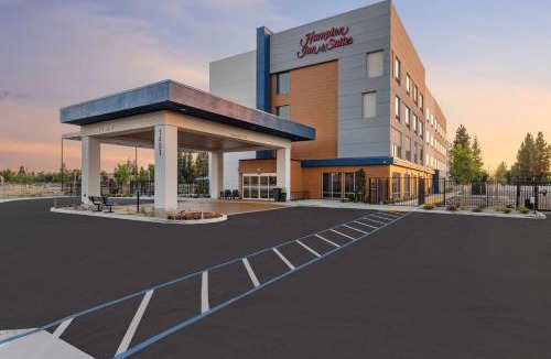West Park Community Hotel | Hampton Inn & Suites Bakersfield Central