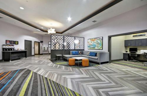 Burbank Hotel | Hampton Inn & Suites Los Angeles Burbank Airport