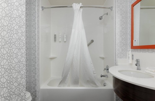 Palmdale Hotel | Hampton Inn & Suites Palmdale
