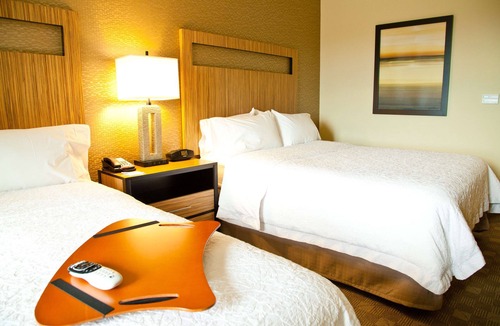 Salinas Hotel | Hampton Inn & Suites Salinas