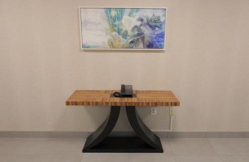 Seal Beach Hotel | Hampton Inn & Suites Seal Beach