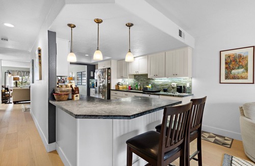 Dana Point House | Harbor Breezes - Walk to Beach! Walk to Restaurants! Attached Garage! Fireplace!