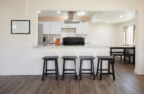 Raisin House | Harvard Combined · Bright & New 2 HOMES Tower District