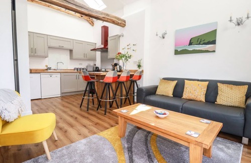 Saint Gennys House | Harvenna Cottage, Crackington Haven