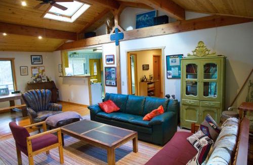 Burnt Ranch House | Hawkins Bar River Home