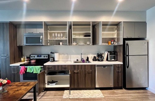 Westlake South Apartment | Heart of LA - Modern DTLA-KTown Apartments