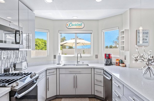 Cathedral City House | Hercules House- Four Bedroom Home