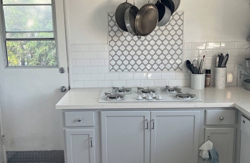 North Redondo House | Hermosa Serenity For a Month