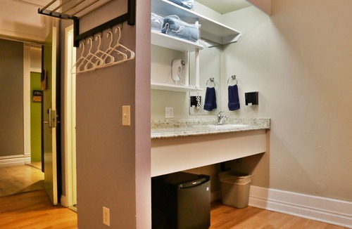 Gaslamp Quarter Hostel | HI San Diego Downtown - Hostel