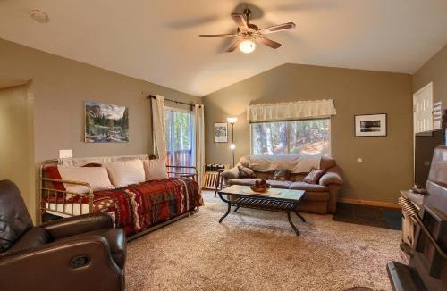 North Wawona House | Hibernation Hideaway- Inside Yosemite- Dog Friendly
