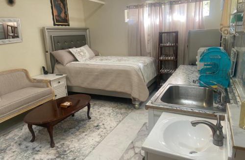 Stevenson Ranch House | Hidden Gem
