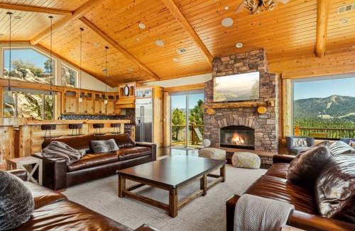 Castle Glen Estates House | Hidden Haven Estate