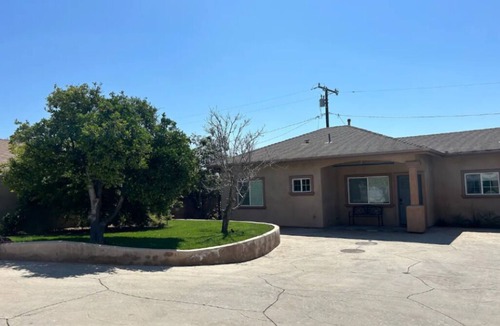 Camarillo House | Hidden Modern Gem in the Heights of Camarillo, CA