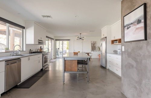 Joshua Tree House | Highlands Retreat- Private Resort w/ Pool+Spa