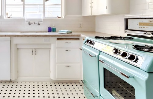Fullerton House | Highly reviewed, now with nextdoor construction dIscount! Book now, don't miss!