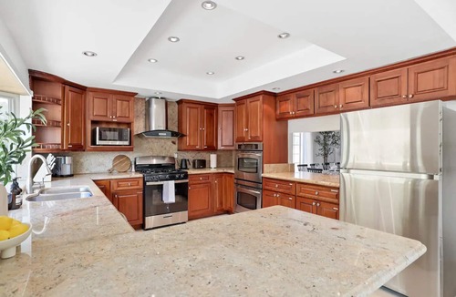 Laguna Hills House | Hills Pool Villa
