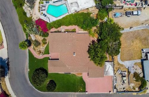 Estates at Canyon Crest House | Hillside-This is a House with 5 master suite