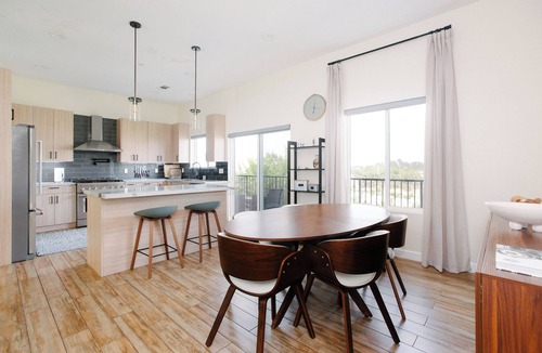 Los Angeles House | Hilltop Views! Large 5BR Home + Private Guesthouse