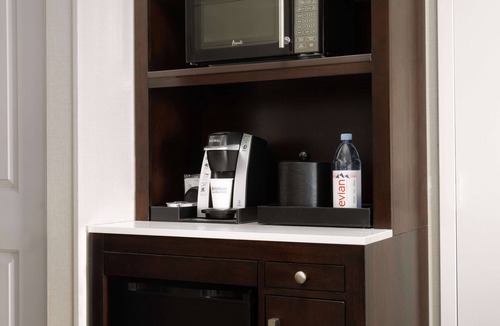 North Redondo Hotel | Hilton Garden Inn Los Angeles/Redondo Beach