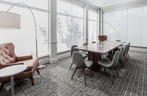 San Leandro Hotel | Hilton Garden Inn Oakland/San Leandro
