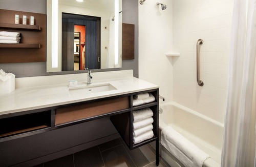 North Natomas Hotel | Hilton Garden Inn Sacramento Airport Natomas