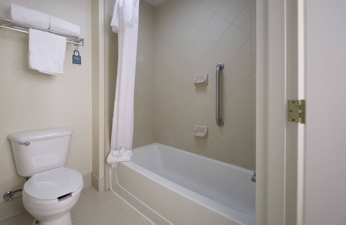 Rancho Cucamonga Hotel | Hilton Garden Inn Ontario/Rancho Cucamonga