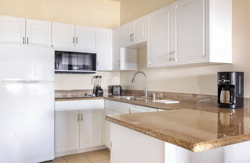 Capistrano Beach Hotel | Hilton Vacation Club Riviera Beach & Shores