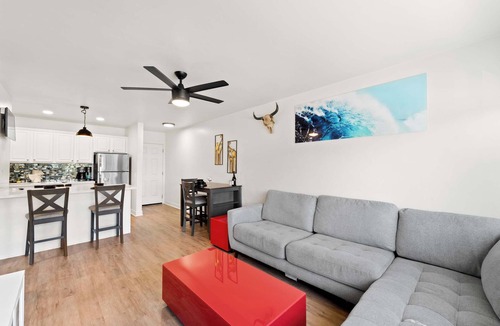 North Park Apartment | Historic 1BR w/Roof Deck | Heart of North Park