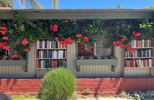 Ojai House | Historic Cottage in Downtown Ojai. The perfect place to relax and rejuvenate.