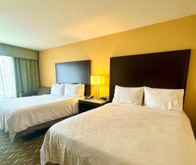 Morgan Hill Hotel | Holiday Inn Express Hotel & Suites San Jose-Morgan Hill by IHG