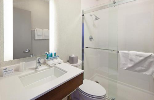 Escondido Hotel | Holiday Inn Express Hotel & Suites San Diego-Escondido by IHG