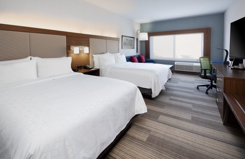 Temecula Hotel | Holiday Inn Express & Suites Murrieta by IHG