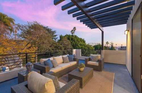 Los Feliz House | Hollywood Dream House with pool