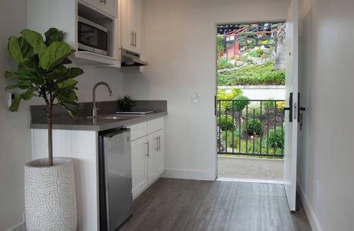 Hollywood Heights Hotel | Hollywood Hills Hotel