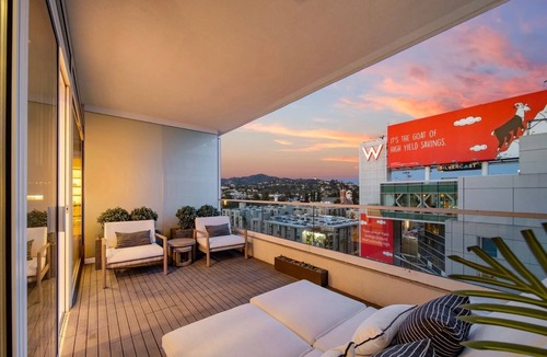 Hollywood Condo | Hollywood Penthouse. 3-bedroom ultra luxury condo
